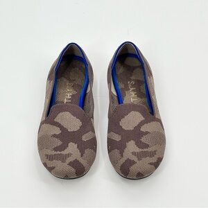 Rothy's Women's Tan and Blue Patterned Loafers